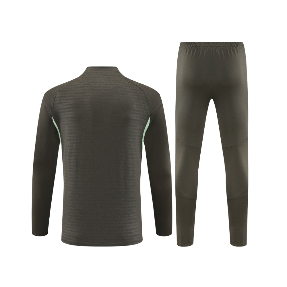 Real Madrid 25/26 - Tracksuit - 1/2 Zip - Player Version