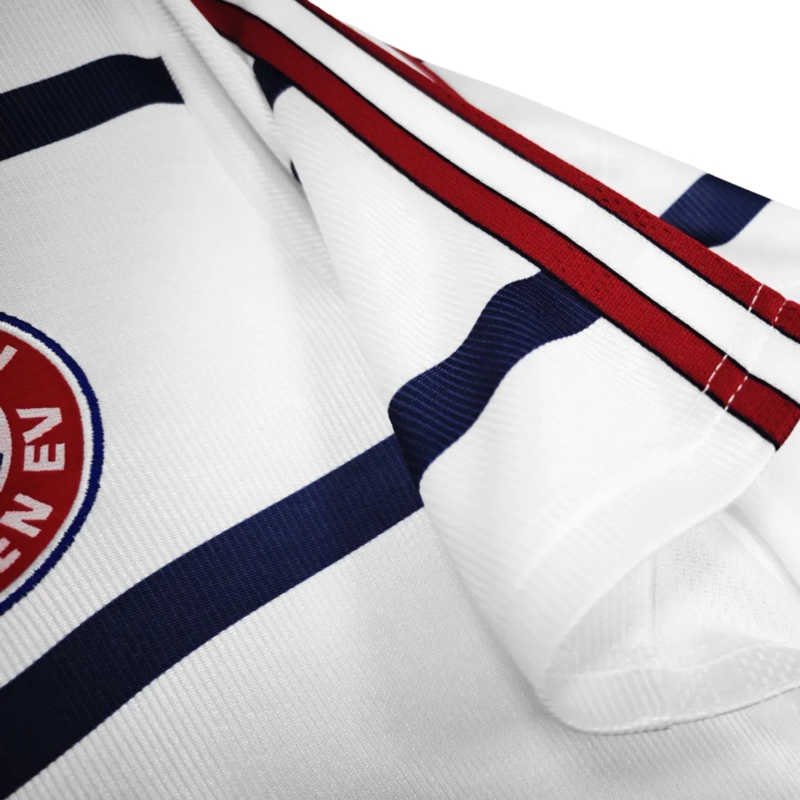 Bayern Munich Away 99/00