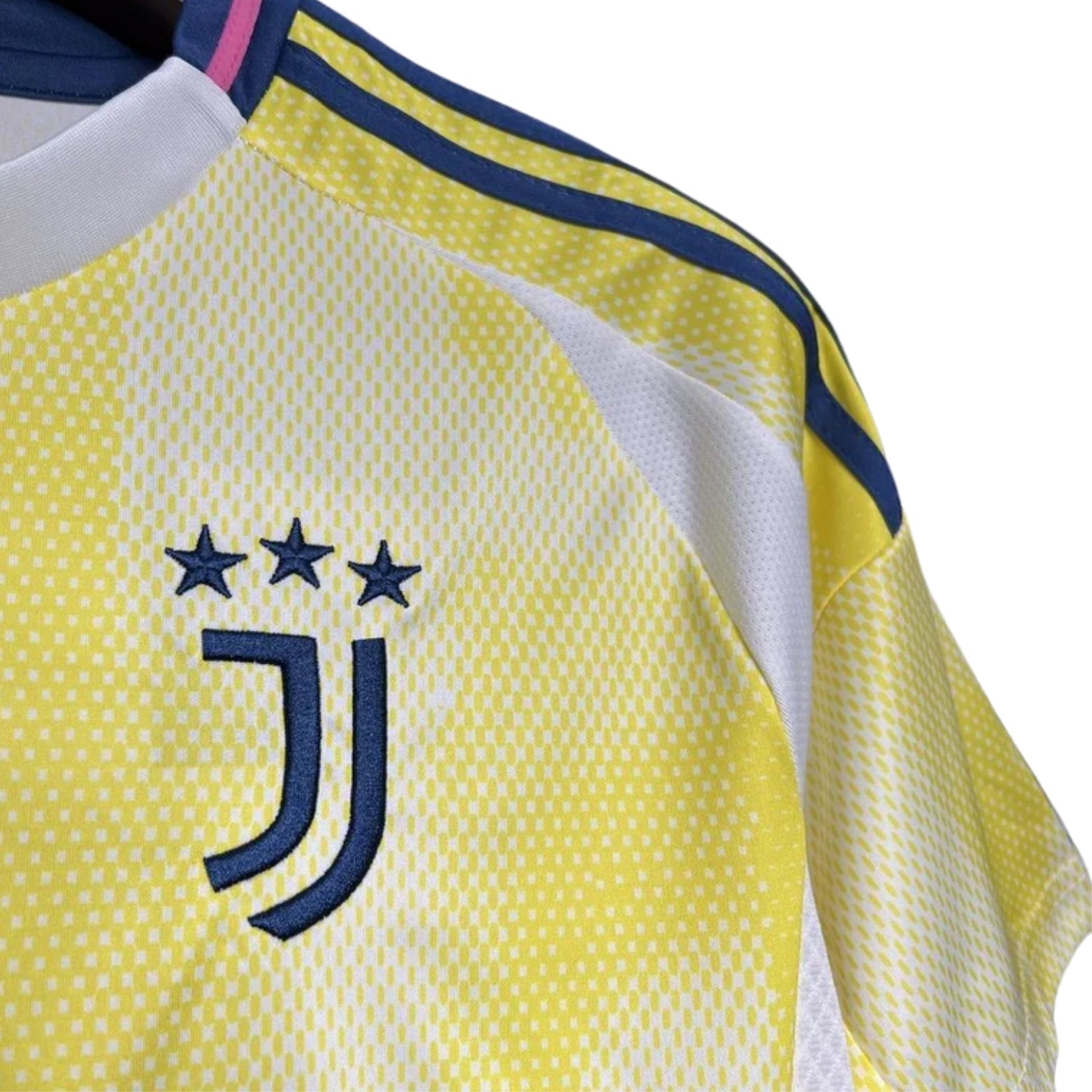 Juventus Away 24/25