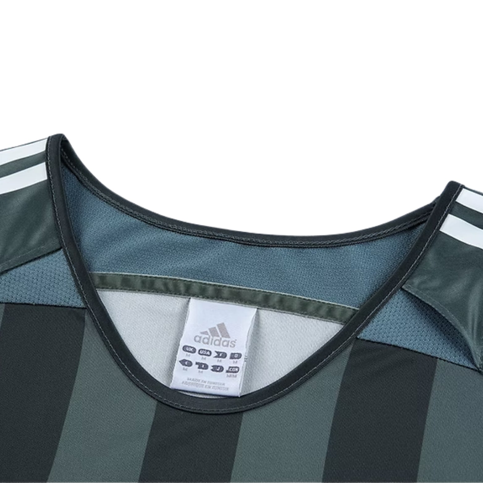 Newcastle Away 05/06