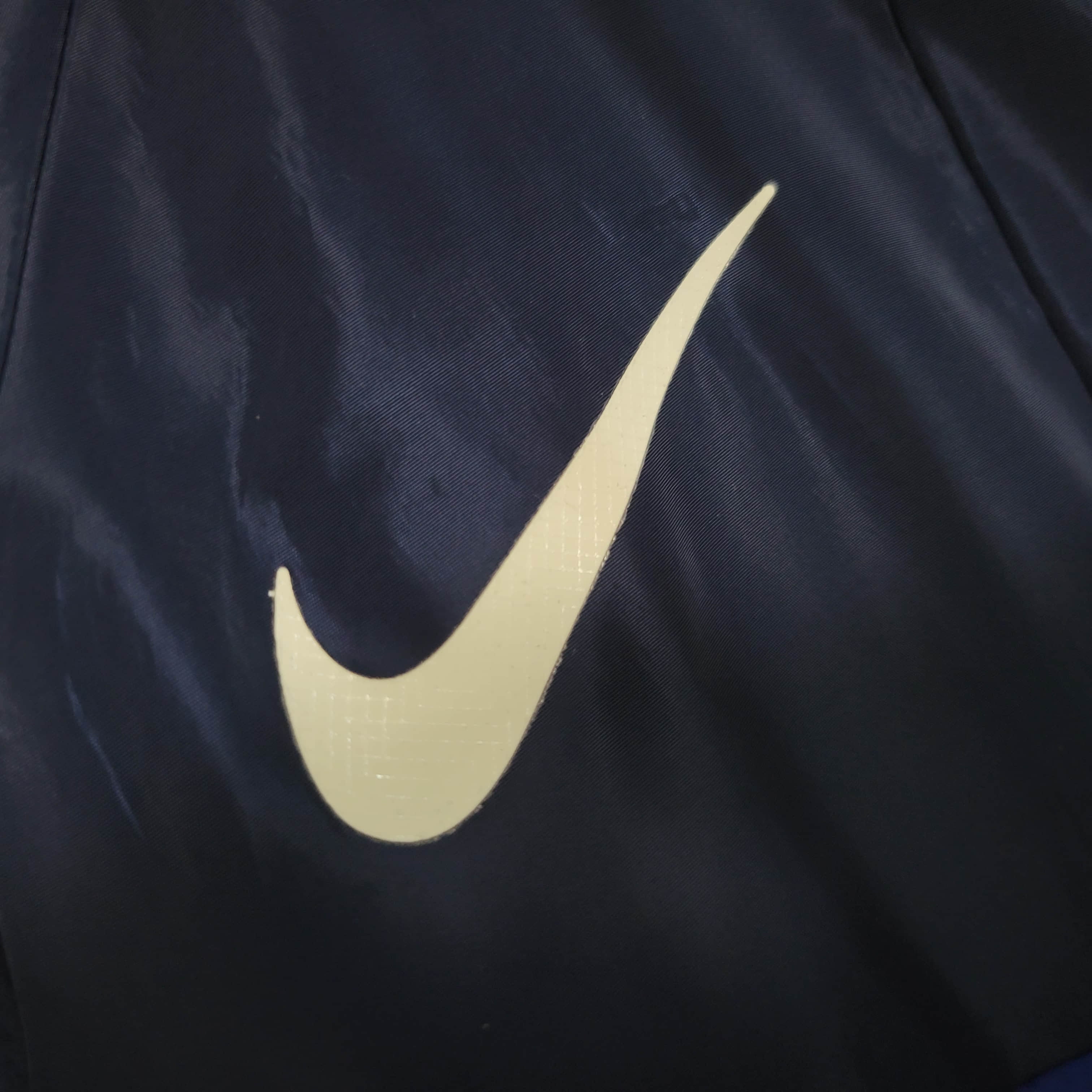 Windbreaker - Barcelona 23/24