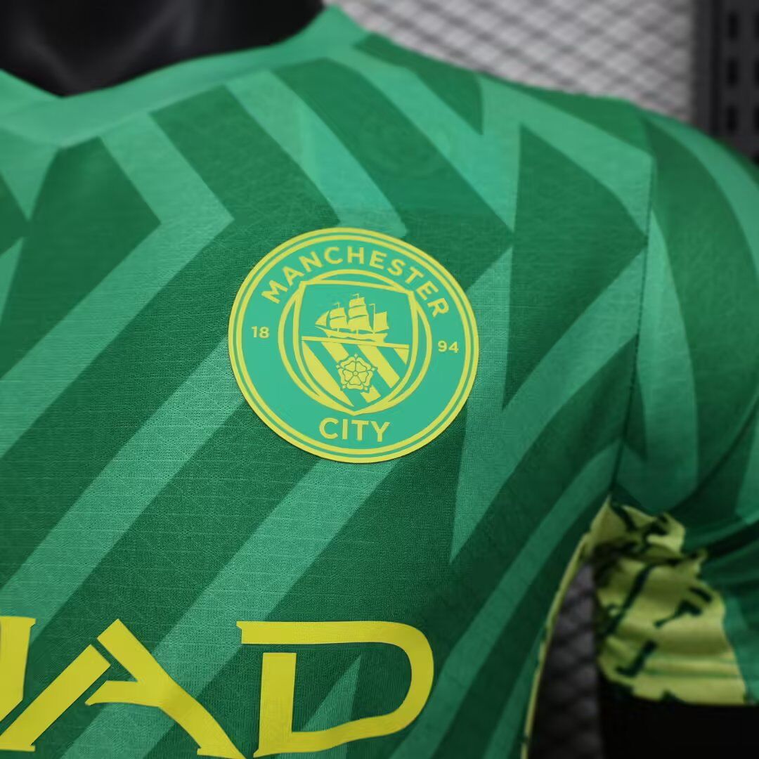 Manchester City Goalkeeper 24/25 - Player Version