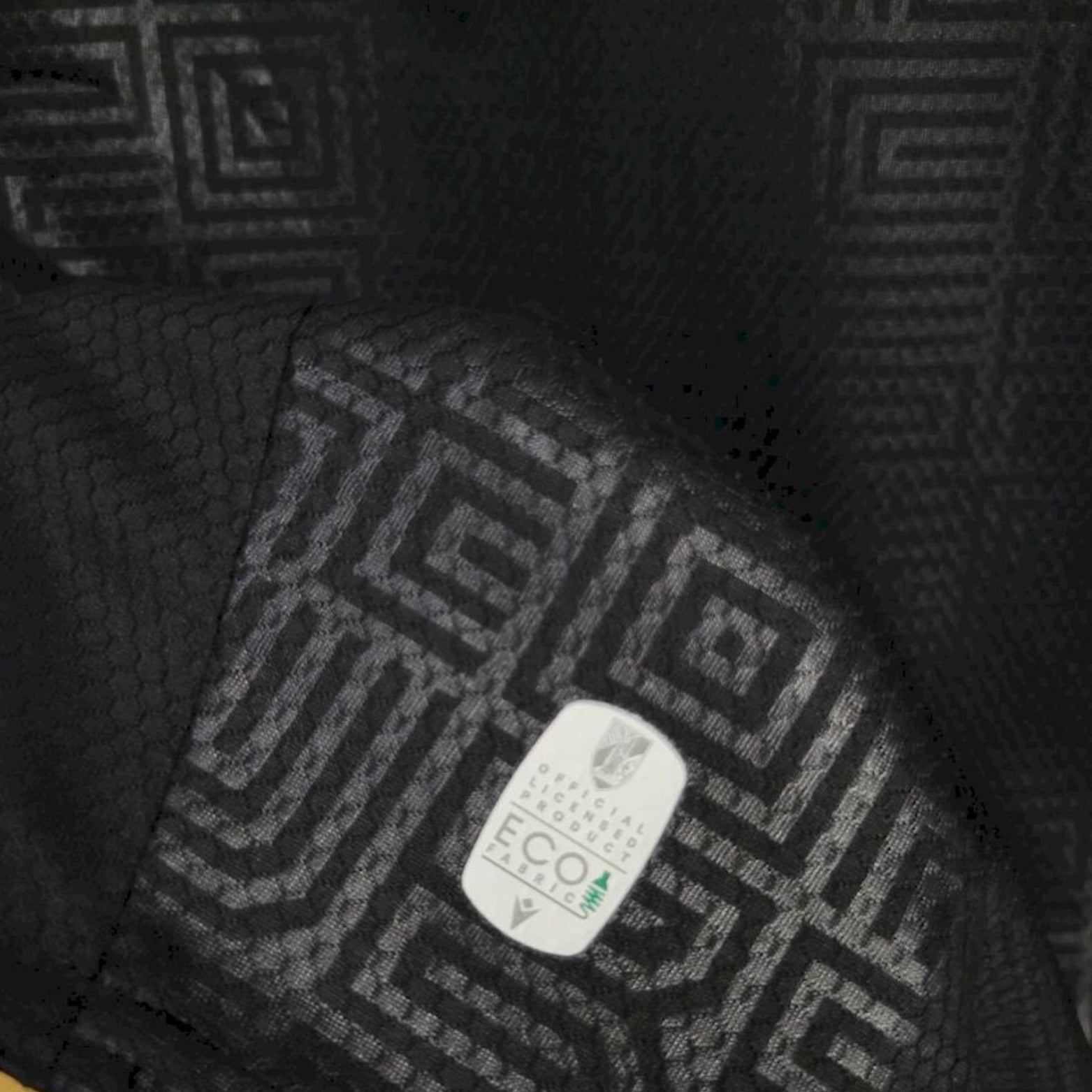 Vitória S.C. Away 24/25