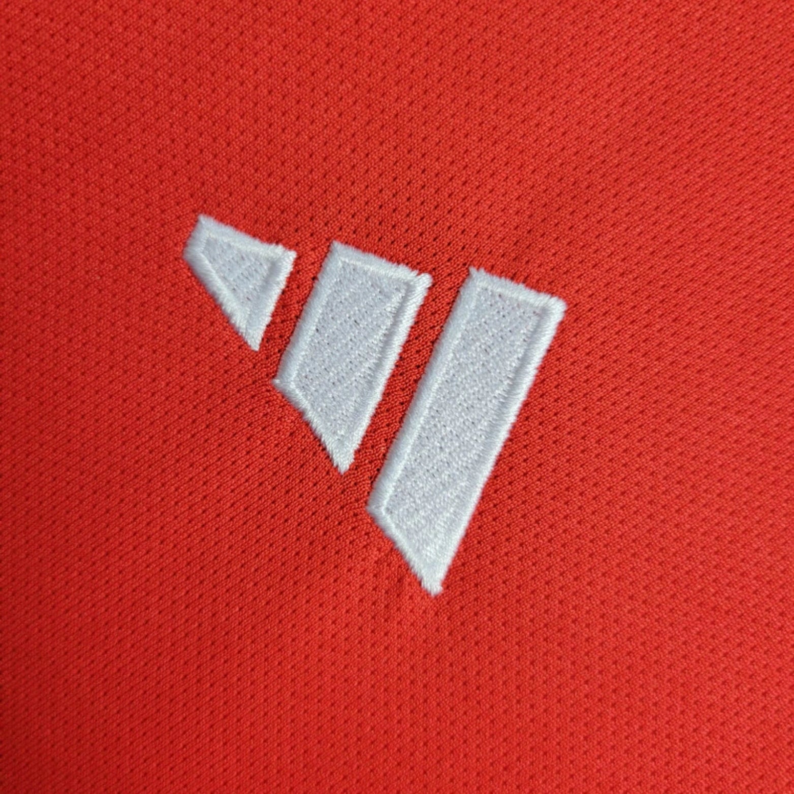 Internacional Home 24/25 - Women’s Version