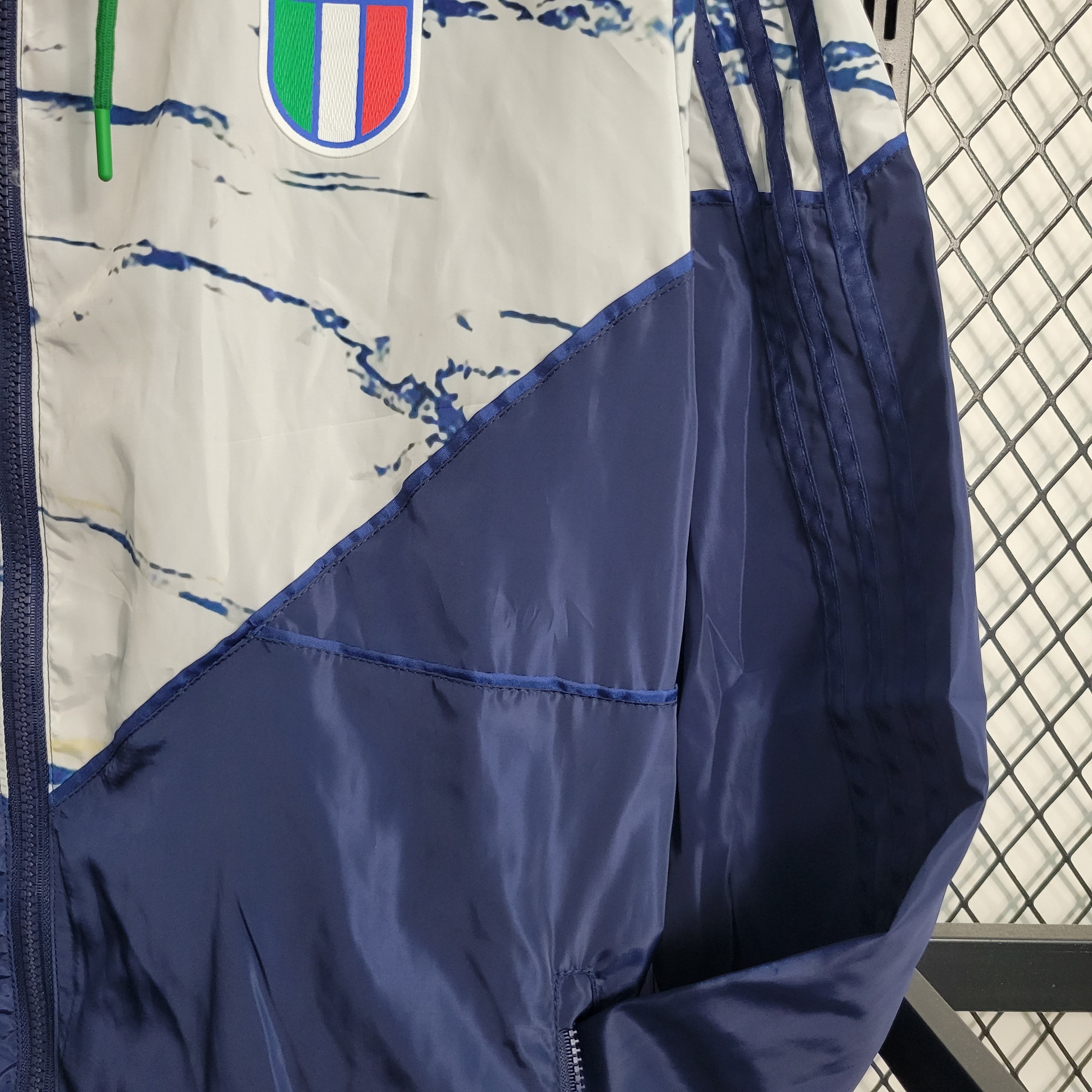 Windbreaker - Italy 22/23