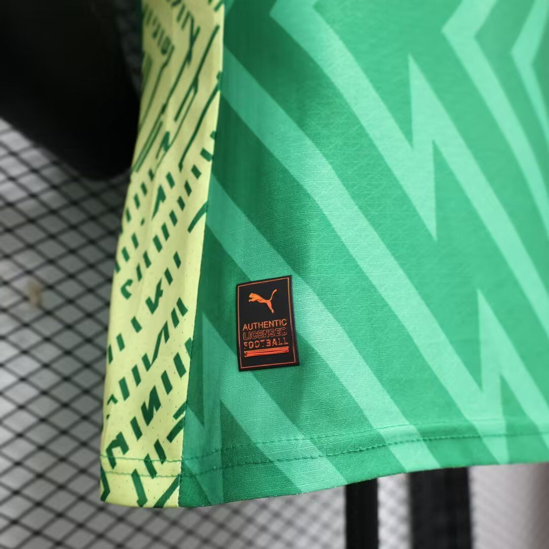 Manchester City Goalkeeper 24/25 - Player Version