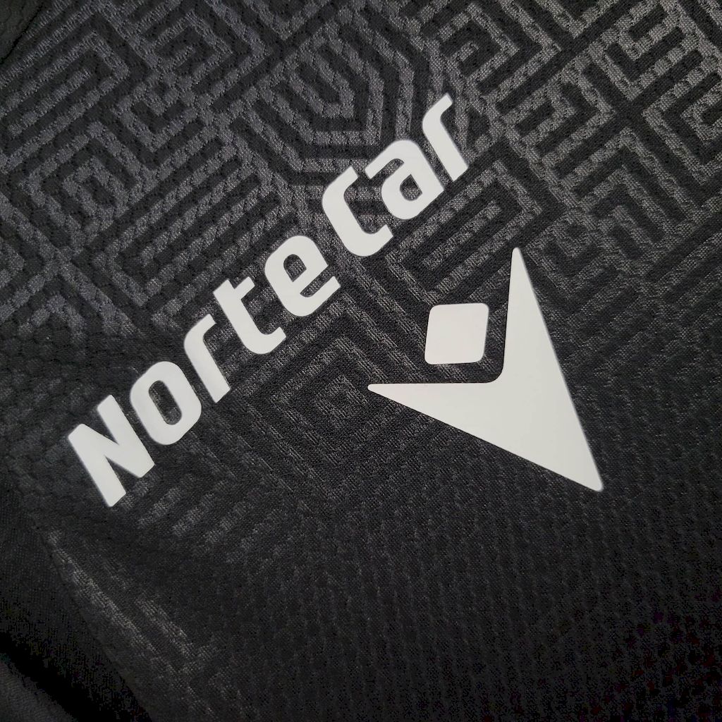 Vitória S.C. Away 24/25