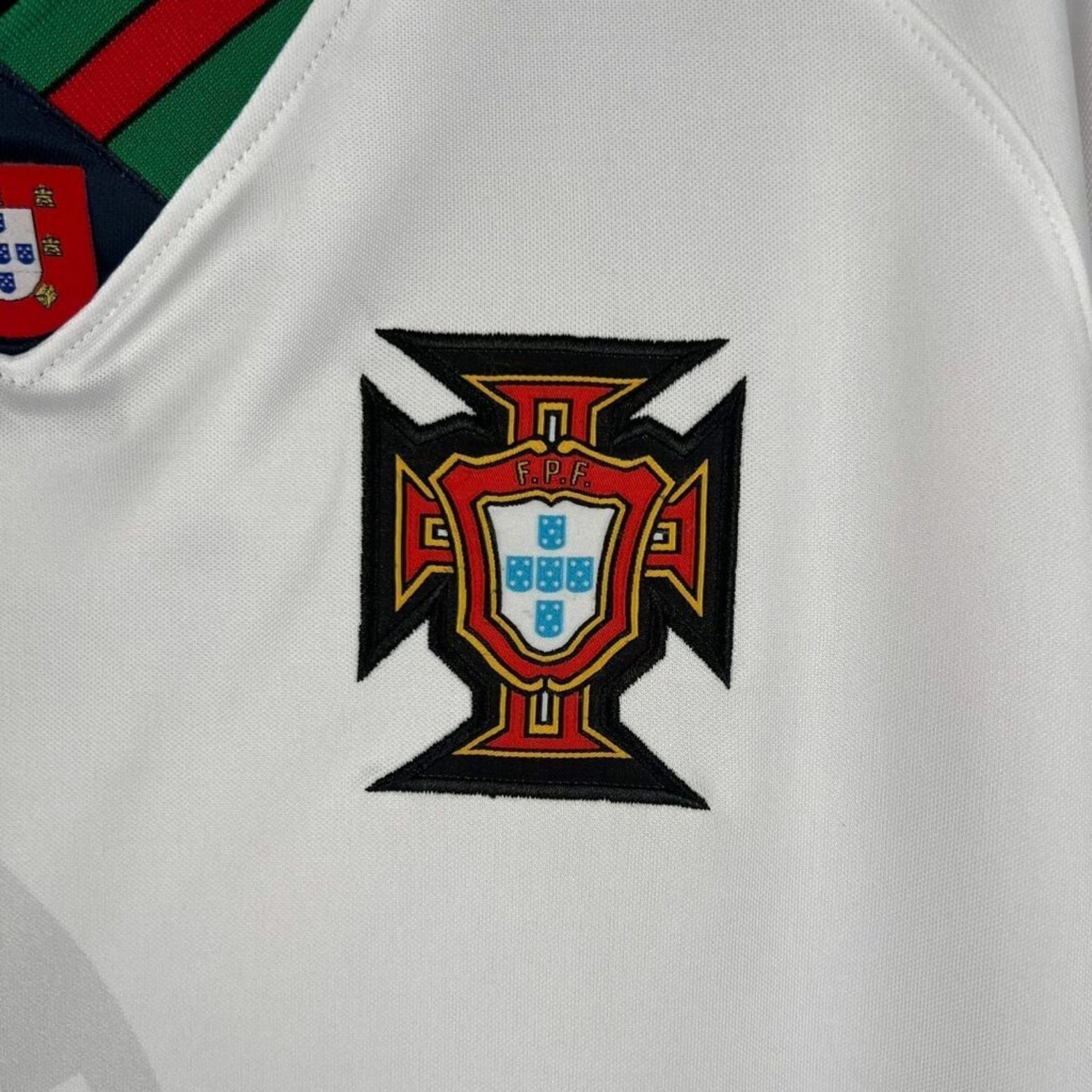Portugal Away 96/97