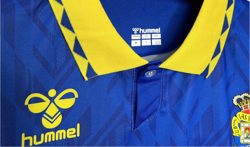 Las Palmas Away 24/25