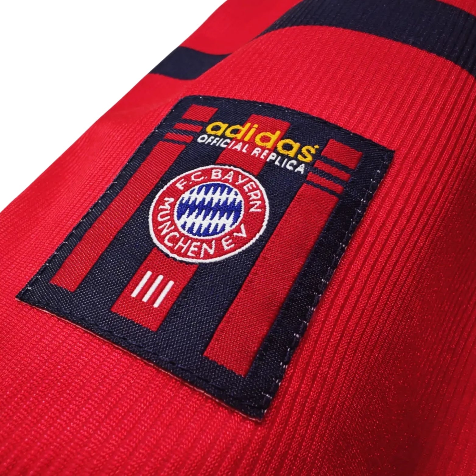 Bayern Munich Away 99/00