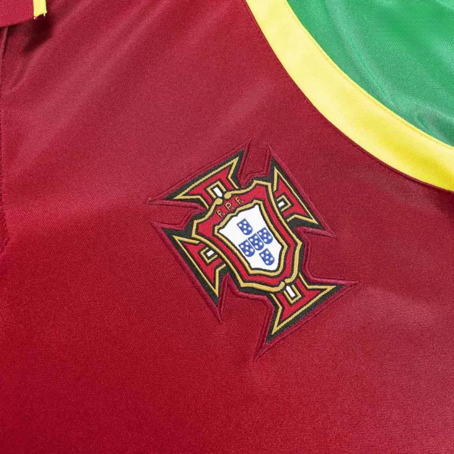 Portugal Home 99/00