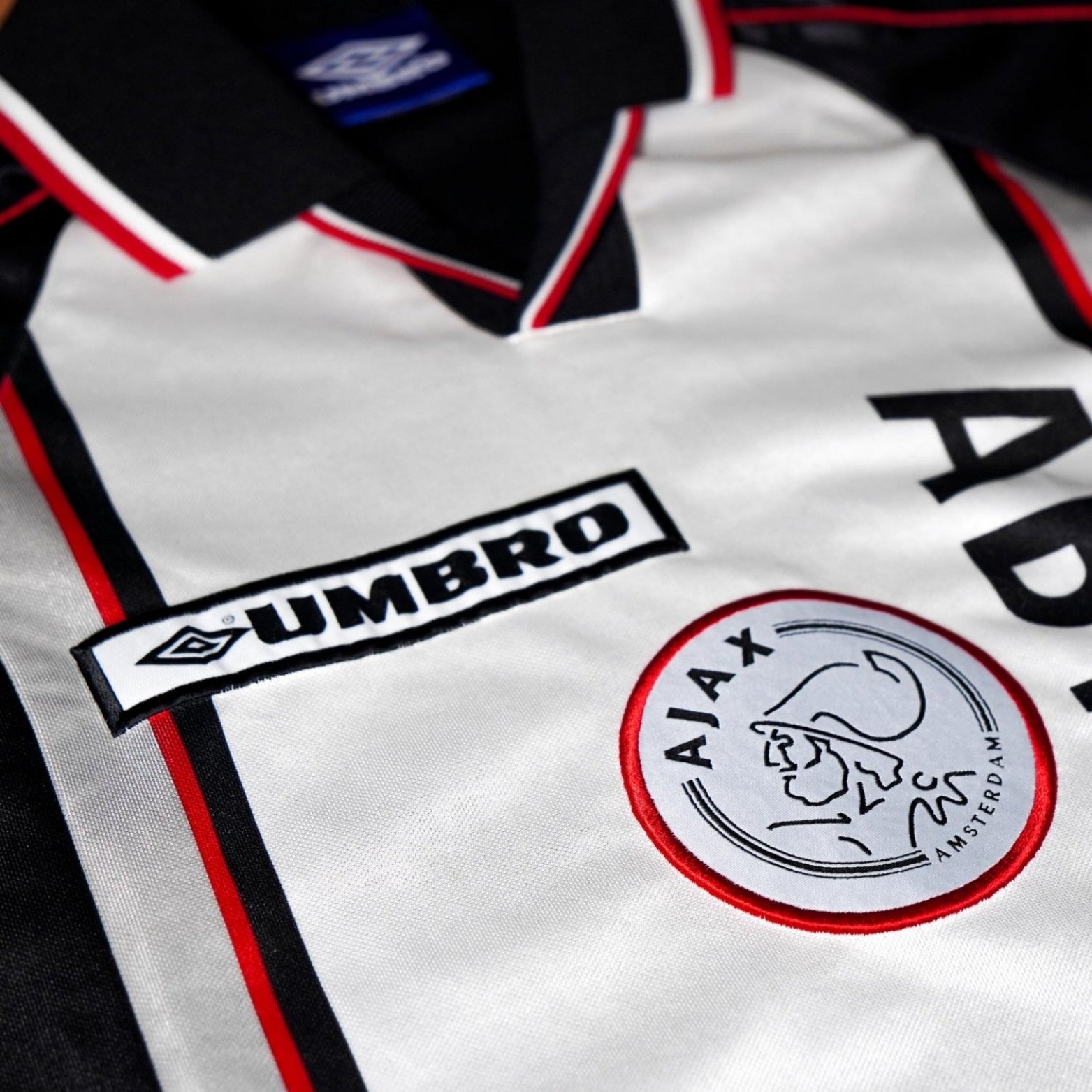 Ajax Away 98/99