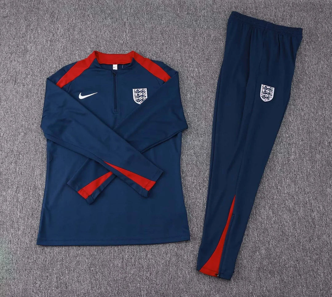 England 24/25 - Tracksuit - 1/2 Zip