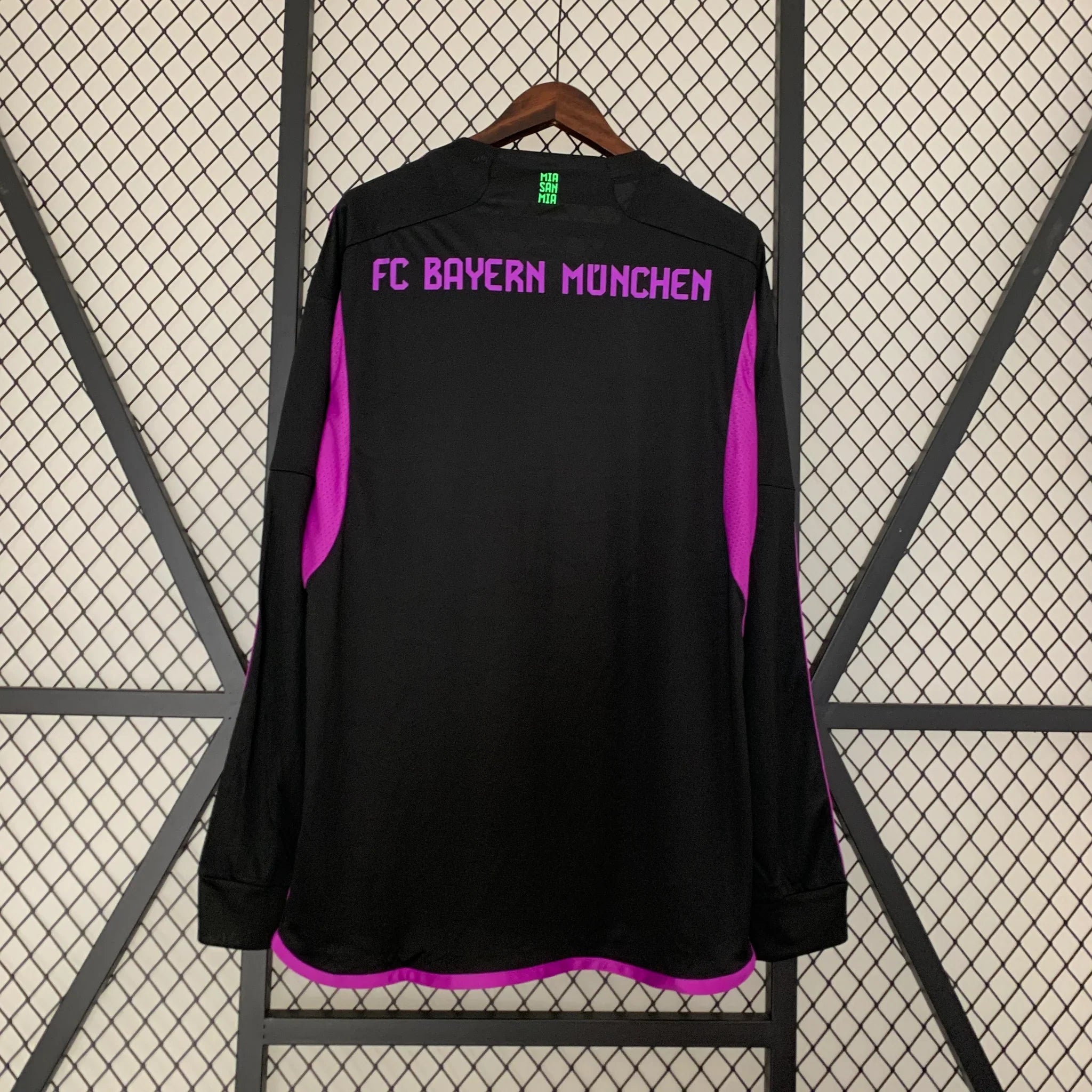 Bayern Munich Away 23/24 - Long Sleeve