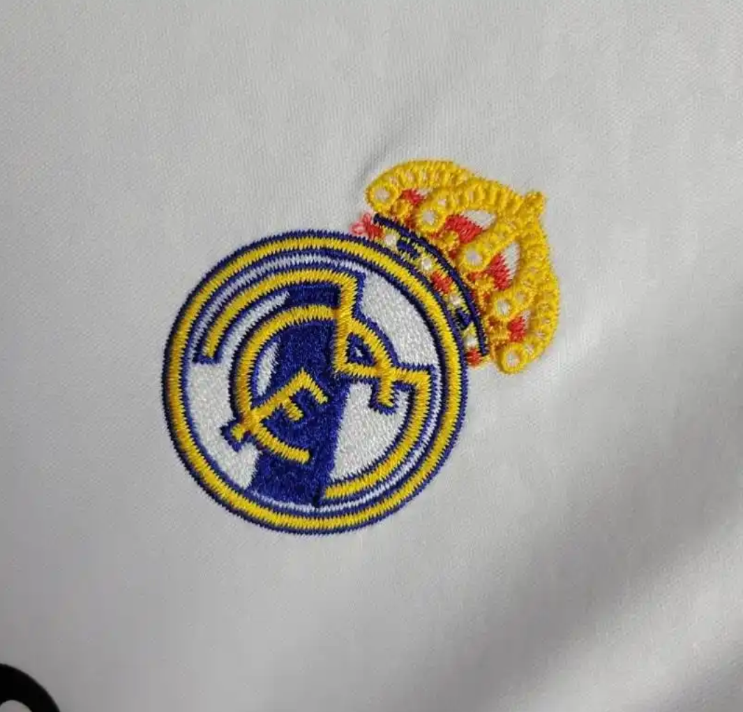 Kids Kit  - Real Madrid Home 24/25