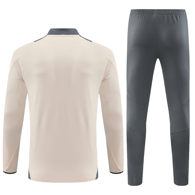 Real Madrid 24/25 - Tracksuit - 1/2 Zip