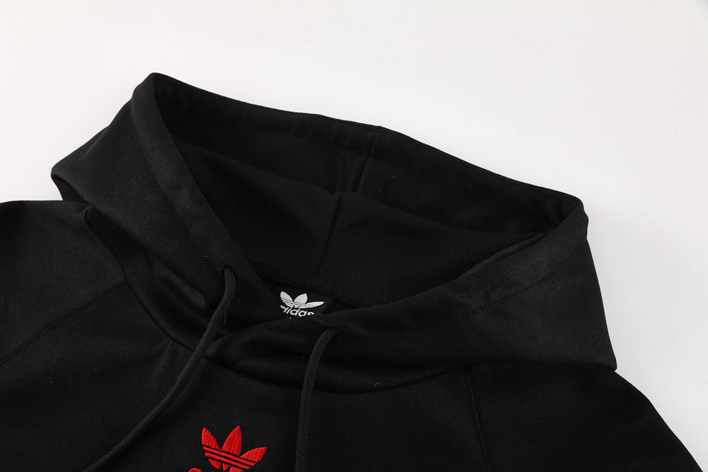 Manchester United 24/25 - Tracksuit w/Hoodie