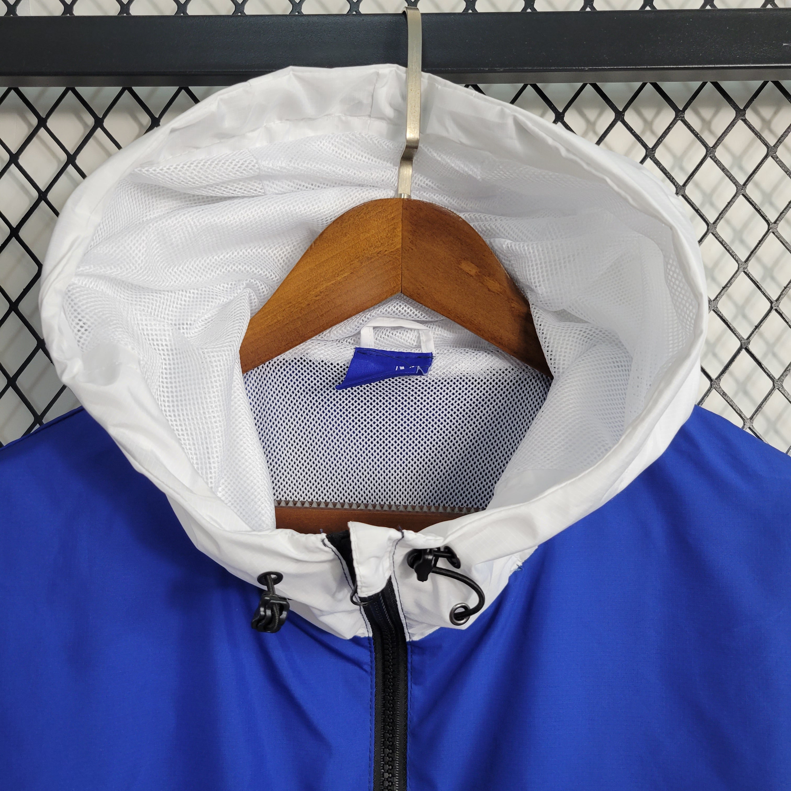 Windbreaker - England 24/25